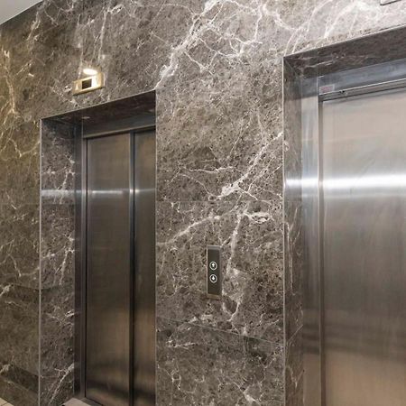 Инфинити Бургас Экстерьер фото